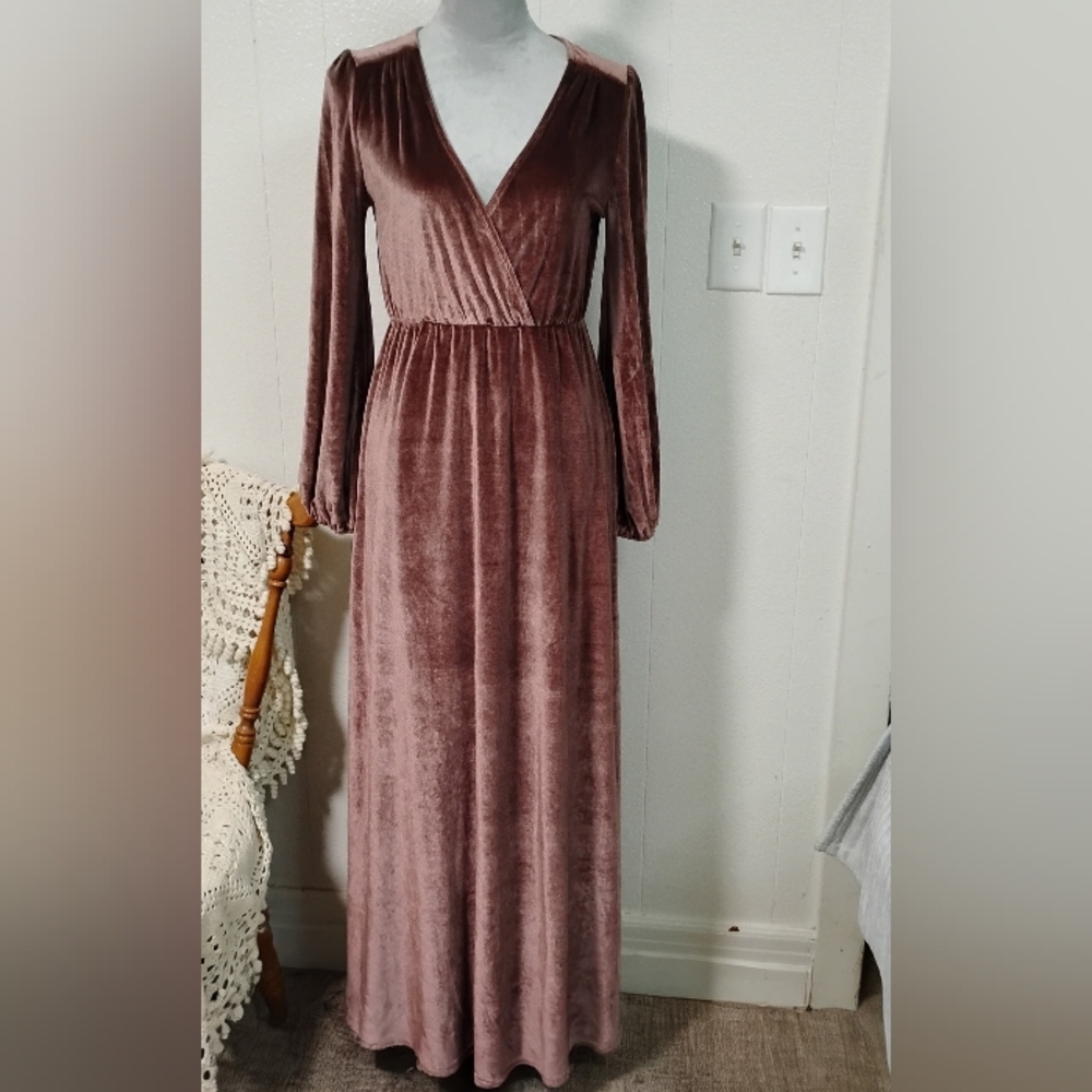 Baltic Born Sofia Velvet Maxi Dress  Size Small Long Sleeve  Dusty Plum